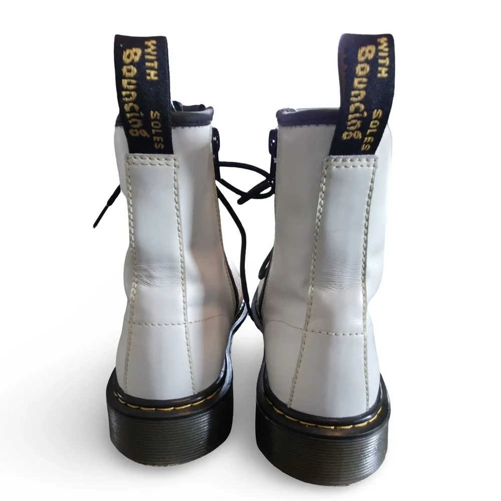 Dr. Martens 1460 Y White Leather Boots Youth Size 5 Women 6 Side Zip‎ Combat Doc